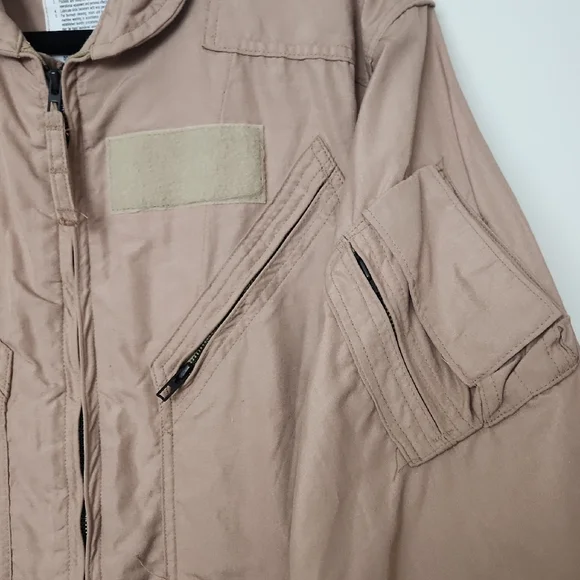 Men's Military Dessert Tan Fire Resistant  Flight Jumpsuit Size 44R*New* - Picture 9 of 9